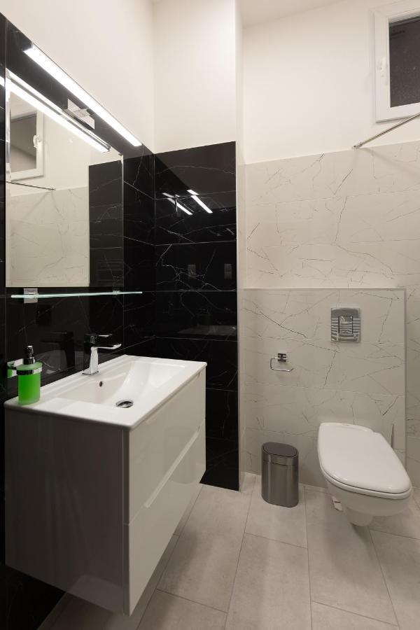 Glam Castle Apartments Budapest Esterno foto