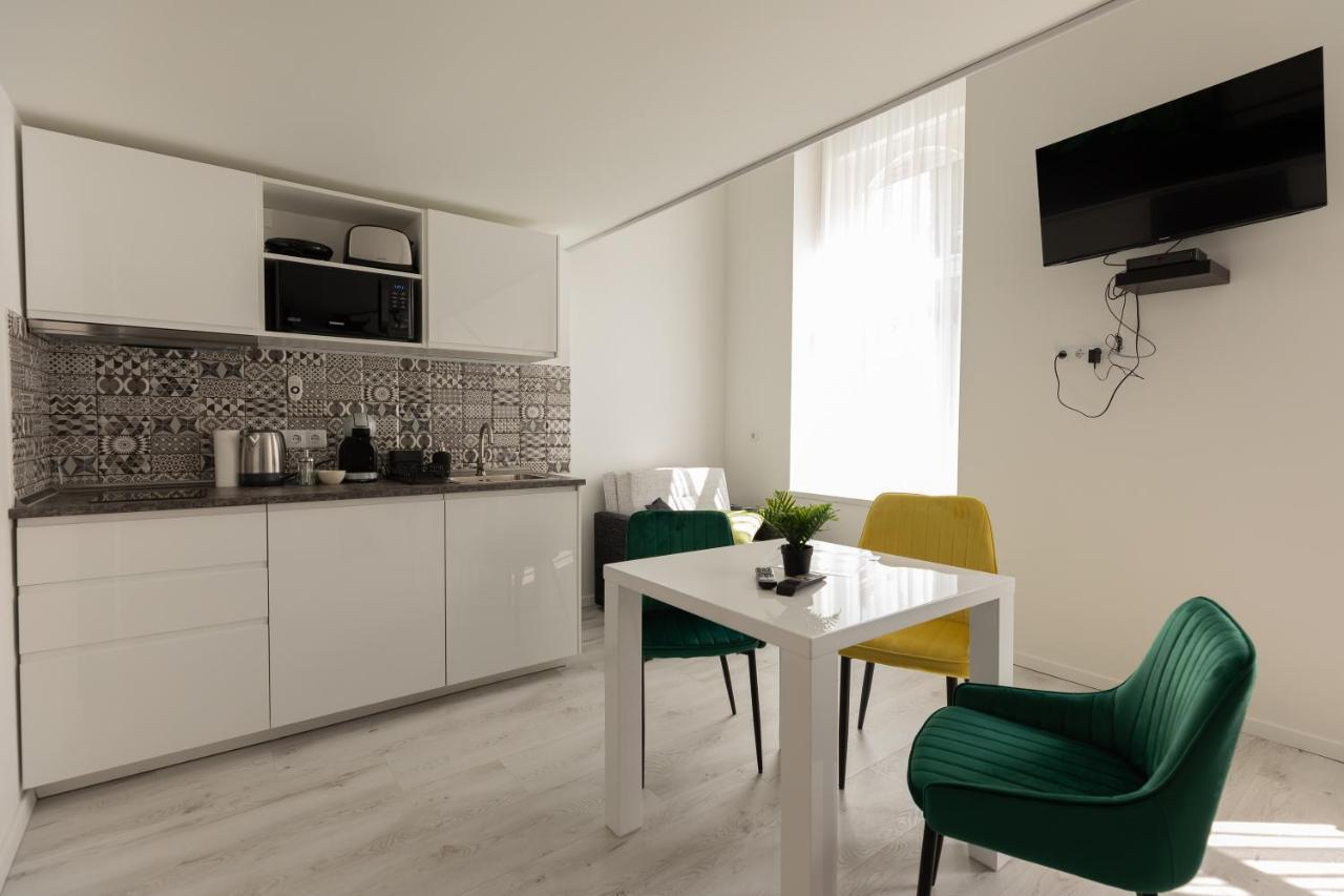 Glam Castle Apartments Budapest Esterno foto